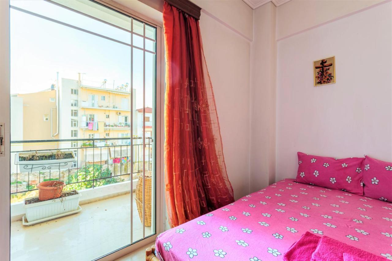 Bright Comfy Flat Near The Beach & The City Center Kalamáta Buitenkant foto
